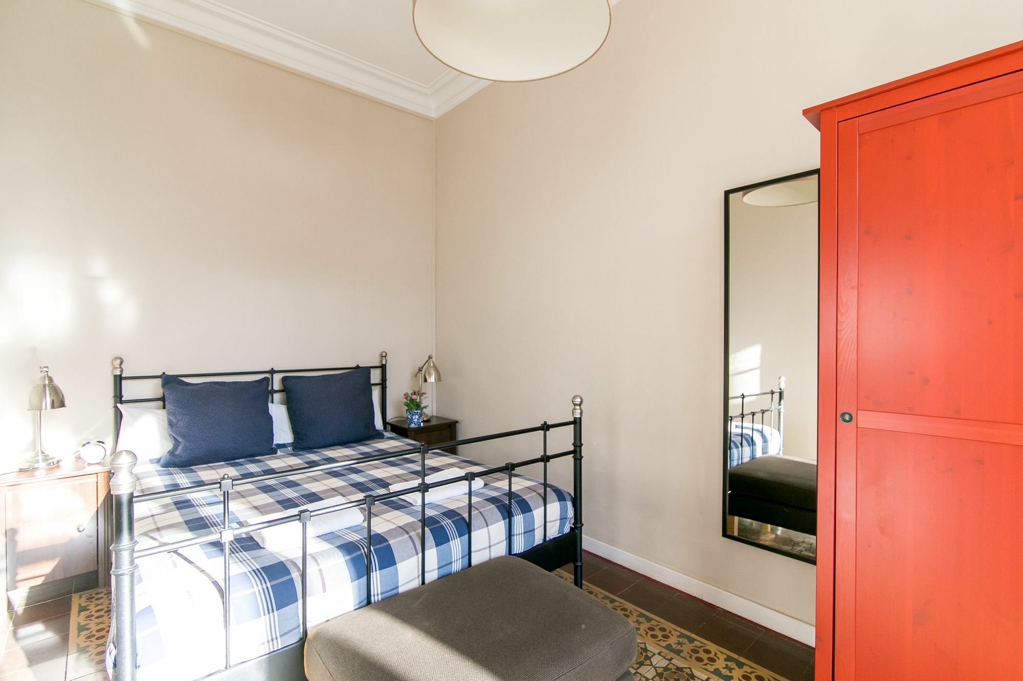 Placa Universitat Apartamento