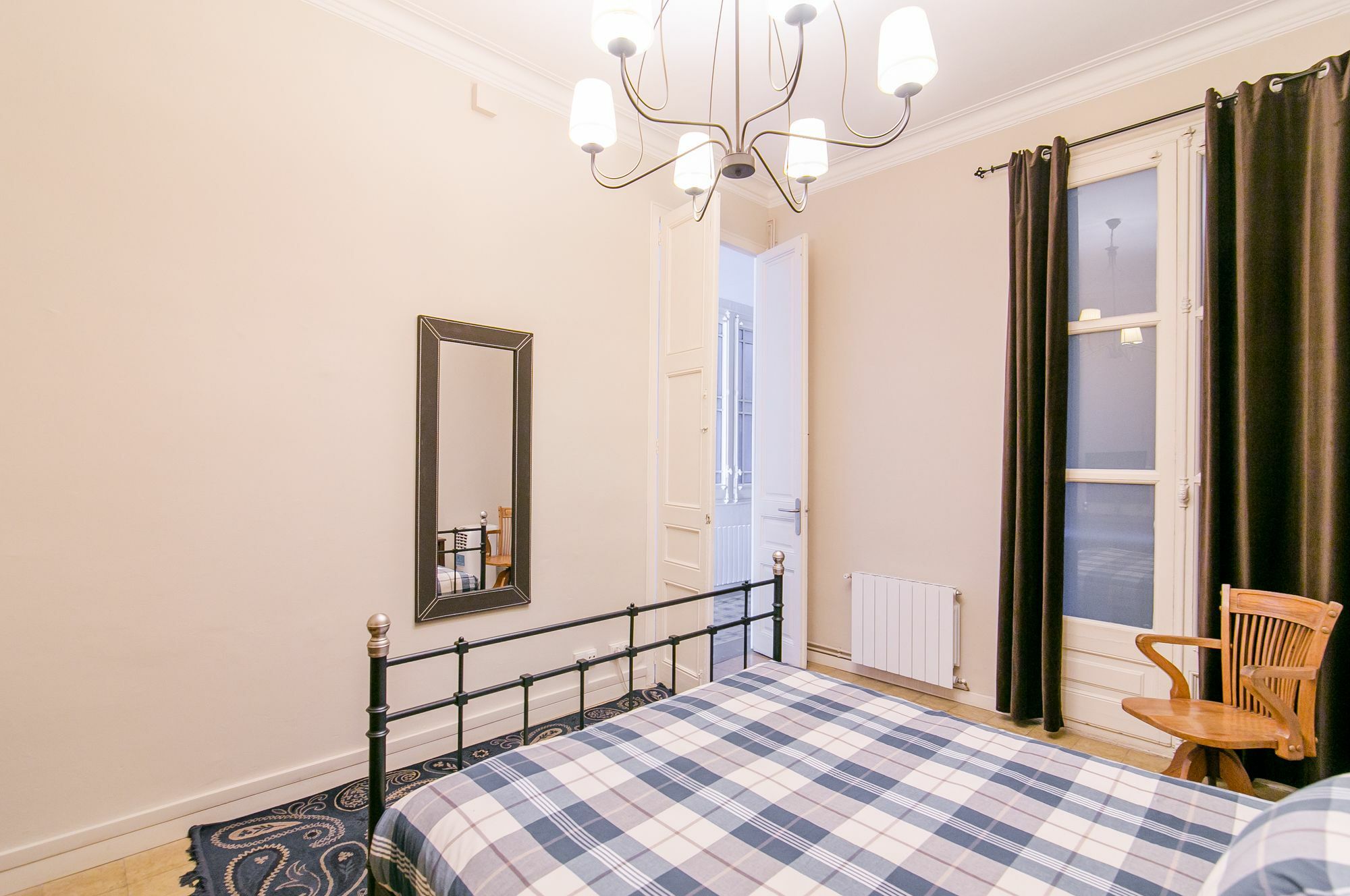 Placa Universitat Apartamento Barcelona
